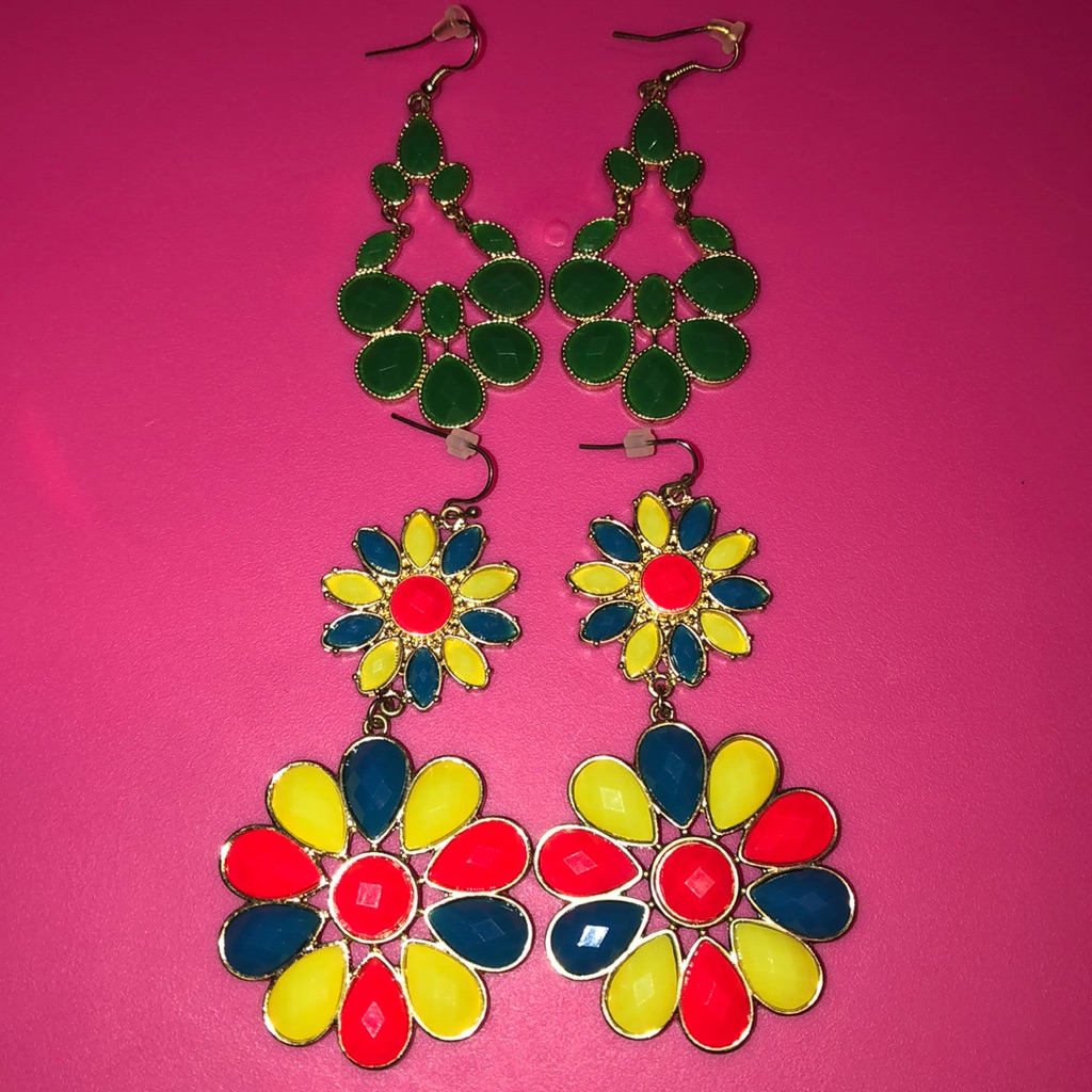 2 Earring Bundle